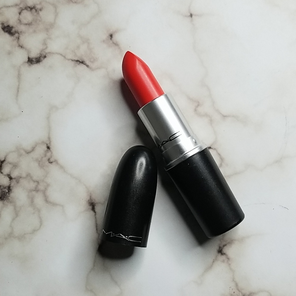Mac Lipstick in Darling Clementine